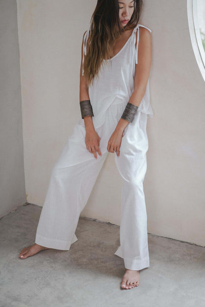 Essential Straight Leg Pants White