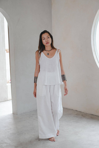 Essential Straight Leg Pants White