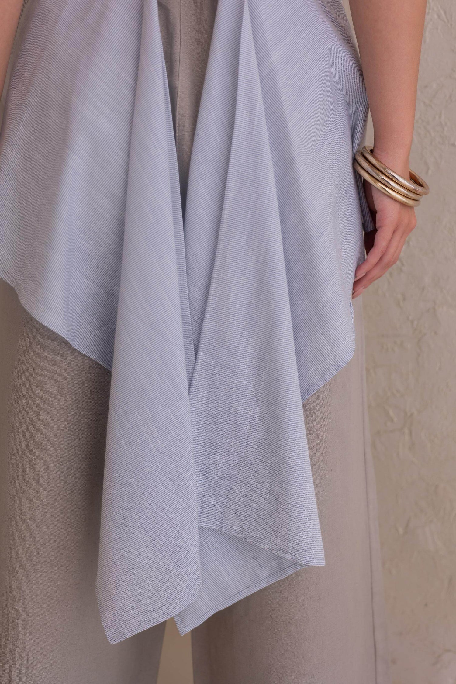 Duna backless Cross Cotton Top